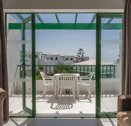 Ξενοδοχείο με διαμερίσματα El Guarapo Costa Teguise